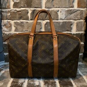 Louis Vuitton Sac Souple 35 Boston
